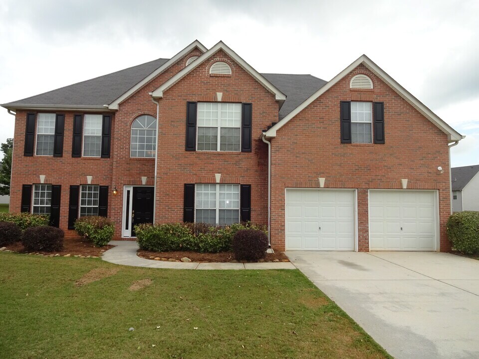 1311 Aberdare Dr in Mcdonough, GA - Building Photo
