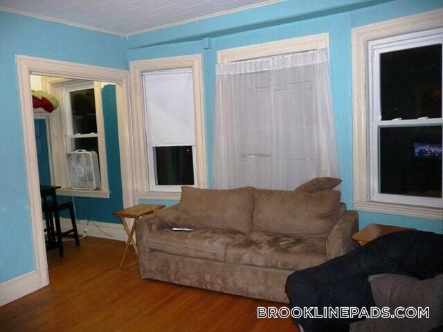 100 St Mary's St, Unit 8 in Boston, MA - Building Photo