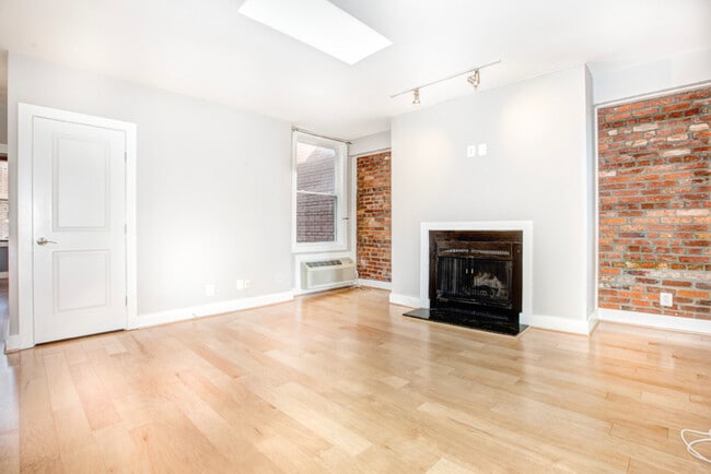1451 Harvard St NW in Washington, DC - Building Photo - Building Photo