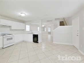 415 Remington Creek Dr in Houston, TX - Building Photo - Building Photo