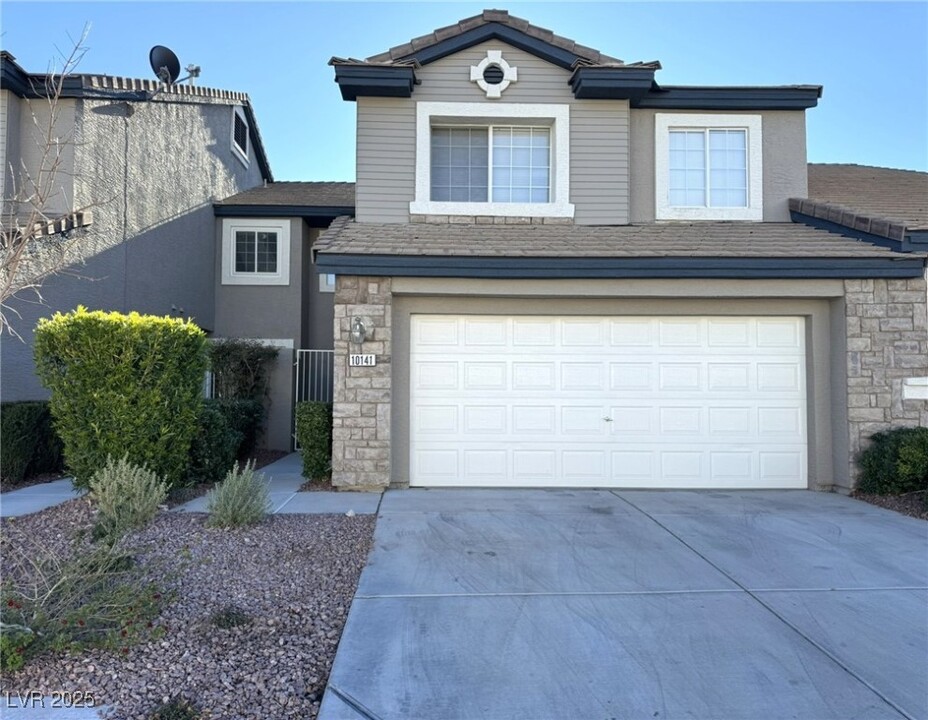 10141 Velvet Dusk Ln in Las Vegas, NV - Building Photo