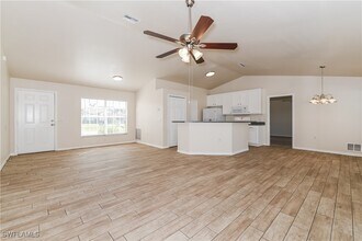 2908 SW 16th Pl in Cape Coral, FL - Building Photo - Building Photo
