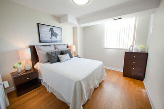 Edgehill Apartments in Barrie, ON - Building Photo - Building Photo