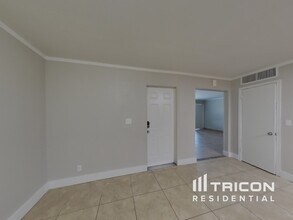 1649 W Pueblo Ave in Mesa, AZ - Building Photo - Building Photo