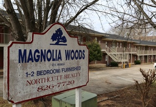 Magnolia Woods in Auburn, AL - Building Photo - Building Photo