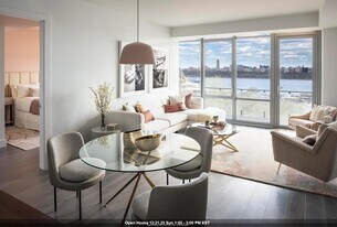 320 Adolphus Ave in Cliffside Park, NJ - Building Photo