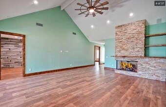 14787 Caminito Orense Oeste in San Diego, CA - Building Photo - Building Photo