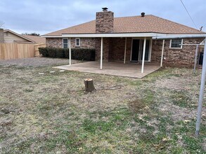 4711 Lois Ln in Wichita Falls, TX - Building Photo - Building Photo