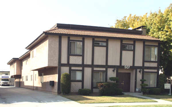 507 N Curtis Ave in Alhambra, CA - Building Photo