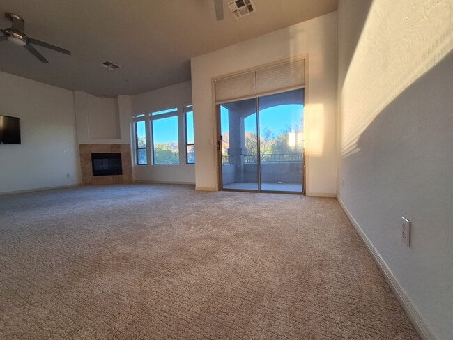 16420 N Thompson Peak Pky, Unit 2018 in Scottsdale, AZ - Building Photo - Building Photo