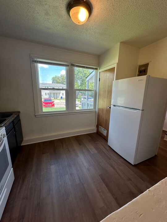 54 Riley Manor Cir in Junction City, KS - Building Photo