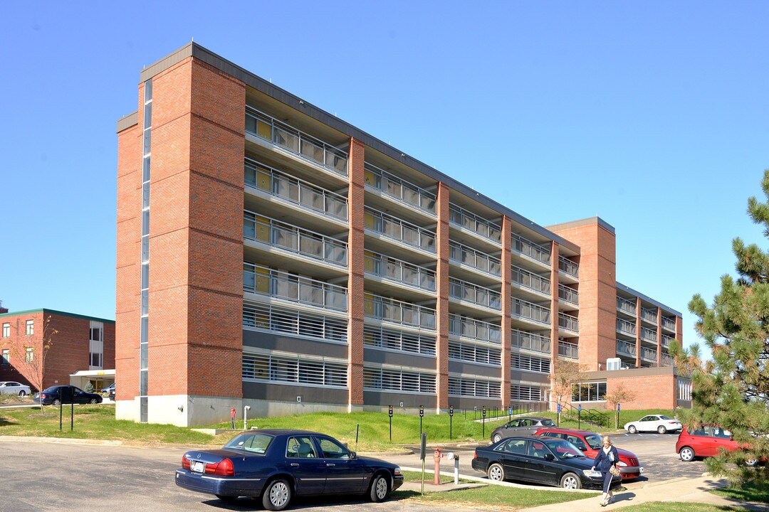 Northern Terrace in Newport, KY - Building Photo