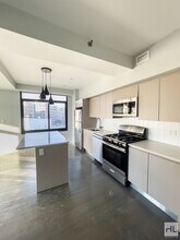 594 Bushwick Ave in Brooklyn, NY - Building Photo - Building Photo