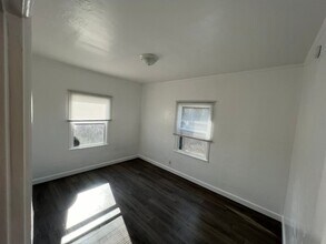 612 57th St in Los Angeles, CA - Building Photo - Building Photo