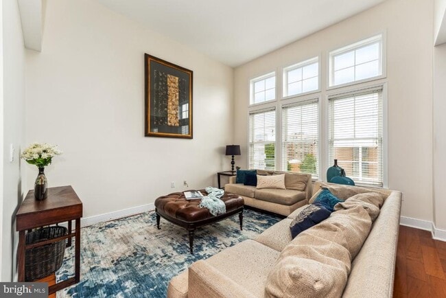 property at 1418 N Rhodes St