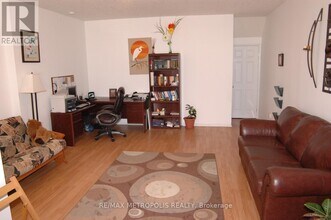 619 Wild Ginger Ave in Waterloo, ON - Building Photo - Building Photo