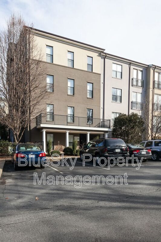 770-73D Walker Square in Charlottesville, VA - Building Photo - Building Photo