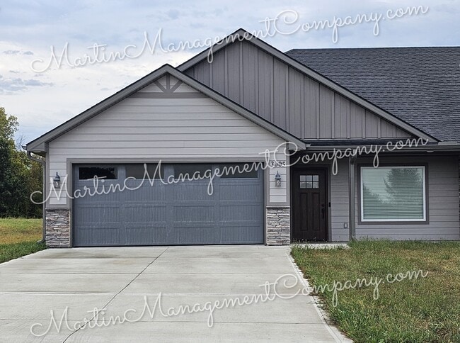 property at 3005 Aaron Ave