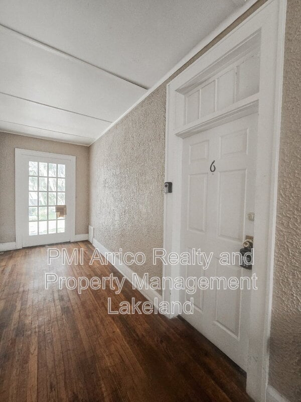 730 W Central Ave in Winter Haven, FL - Building Photo - Building Photo