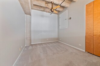 1834 Ridge Ave, Unit 128 in Evanston, IL - Building Photo - Building Photo