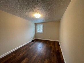 121 Parchmount Ave in Parchment, MI - Building Photo - Building Photo