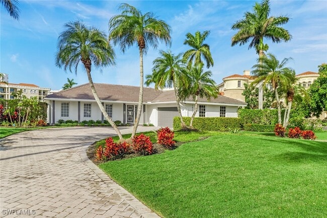 1823 Hurricane Harbor Ln in Naples, FL - Building Photo - Building Photo