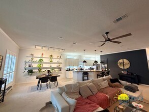 4099 Oak Pointe Dr in Gulf Breeze, FL - Building Photo - Building Photo