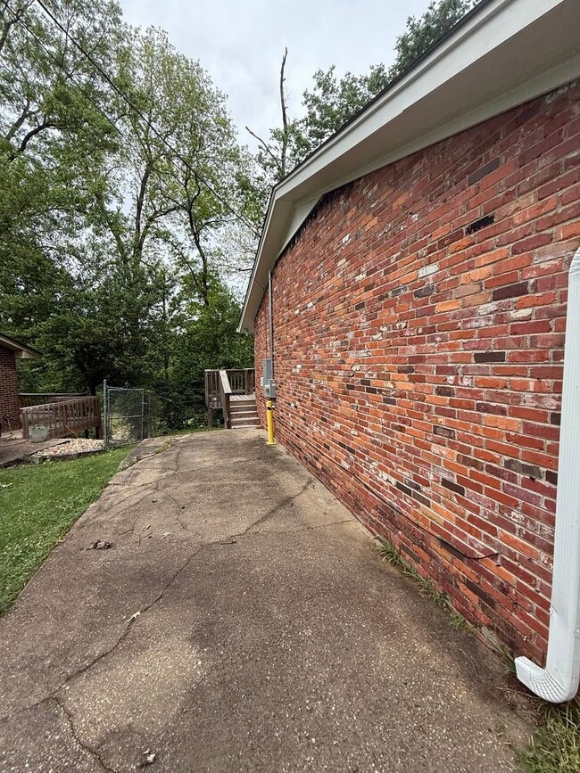 3319 Willow Ln Dr in Montgomery, AL - Building Photo - Building Photo