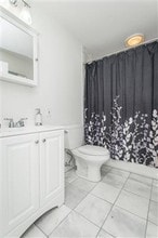 660 Cambridge St, Unit 401 in Cambridge, MA - Foto de edificio - Building Photo