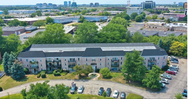 5001 Carriage Way Dr