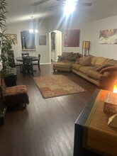 8151 Canterbury Lake Blvd in Tampa, FL - Building Photo - Building Photo