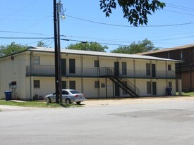 106 E Avenue F in Copperas Cove, TX - Building Photo