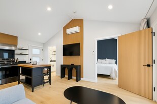 26552-26552 Royale Dr in San Juan Capistrano, CA - Building Photo