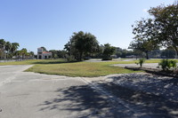 East San Marco Apartments in Jacksonville, FL - Foto de edificio - Building Photo