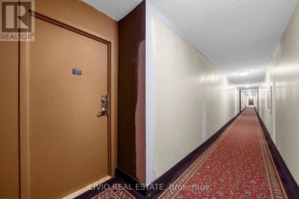 10 Markbrook Ln in Toronto, ON - Building Photo - Building Photo