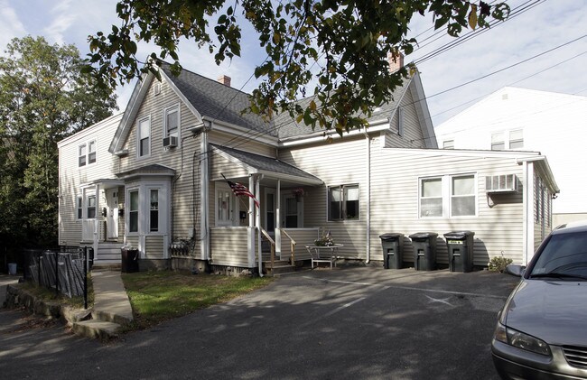 88 California Ave in Quincy, MA - Building Photo - Building Photo