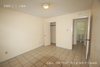 10 Deerfield Dr-Unit -Unit D in Wimberley, TX - Building Photo - Building Photo