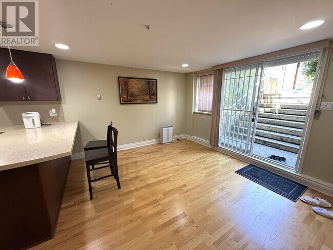 19XX W 44th Ave in Vancouver, BC - Building Photo - Building Photo