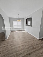 8637 Thomas Rd in Jonesboro, GA - Building Photo - Building Photo