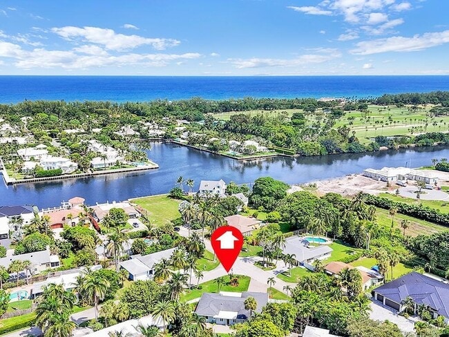 property at 3104 Pierson Dr