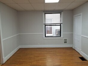 1054 8th Ave in Brackenridge, PA - Building Photo - Building Photo