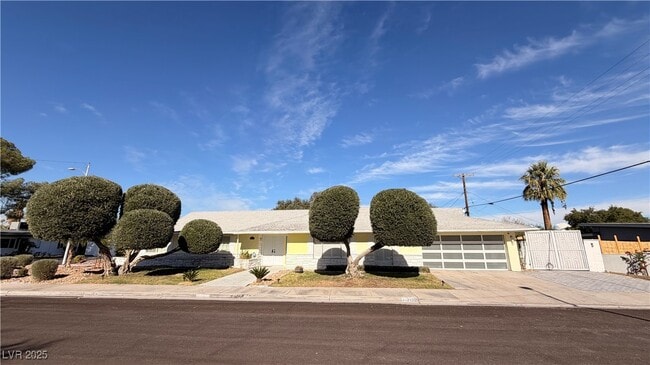 property at 1819 S Beverly Way