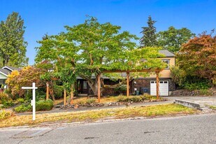 1252 SW Othello St in Seattle, WA - Building Photo