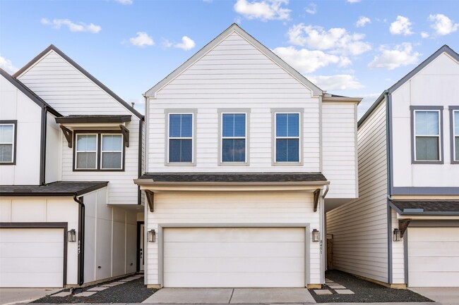 property at 8451 Berry Brush Ln