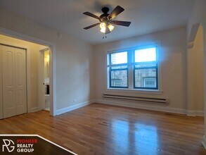 612 W Patterson Ave, Unit 409 in Chicago, IL - Building Photo - Building Photo
