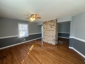 459 Bay Shore Dr in Fayetteville, NC - Building Photo - Building Photo