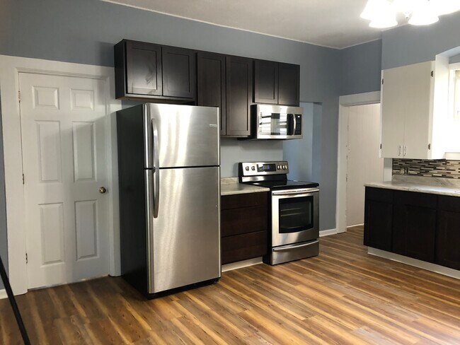 property at 1312 Manistee St