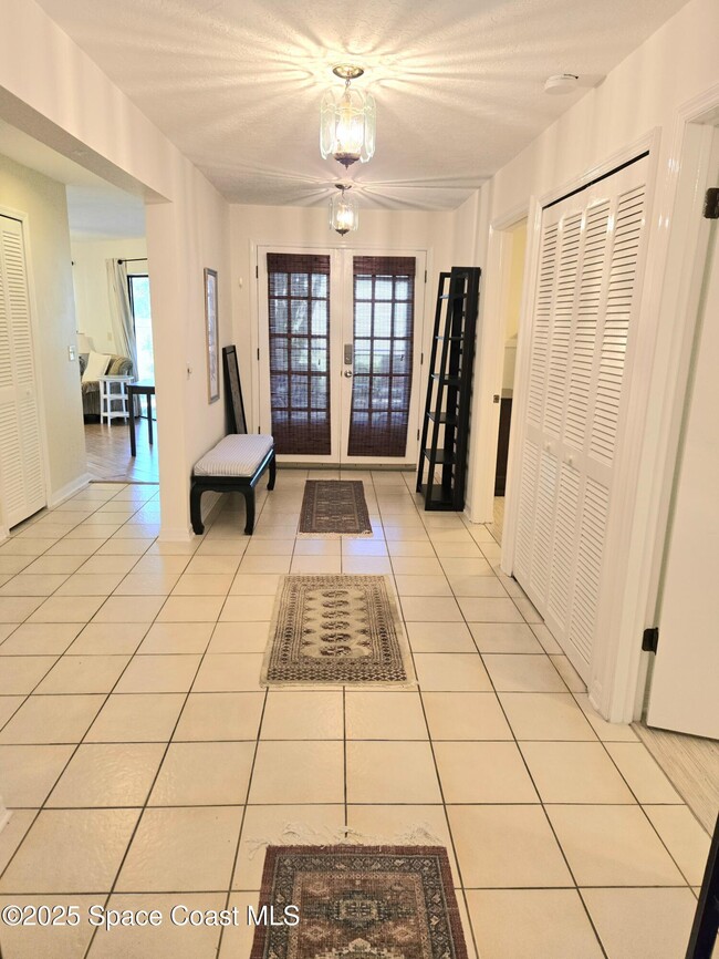 107 La Costa St in Melbourne Beach, FL - Building Photo - Building Photo