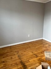 21 Prince Ave, Unit 3 in Lowell, MA - Building Photo - Building Photo