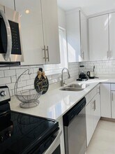 1515 NE 110th St in Miami, FL - Building Photo - Building Photo